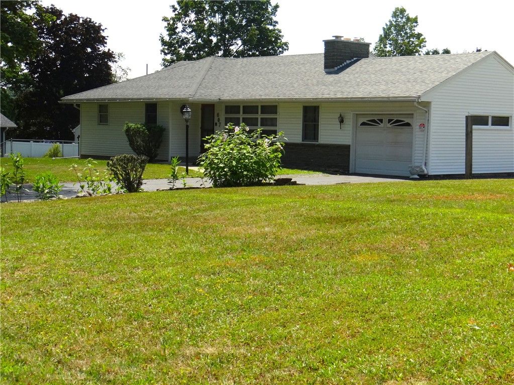 Attached, Backyard, Exterior, Facade, Ranch