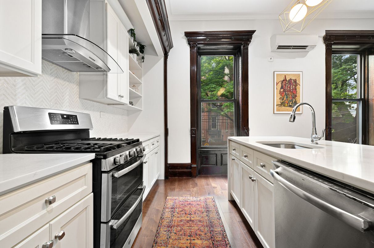 Interior, Kitchen, Stainless Steel Appliances, Wood Texture Flooring