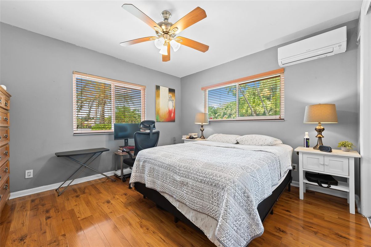 Bedroom, Home Office, Interior, Wood Texture Flooring