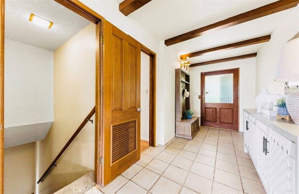 Interior, Wooden Beams