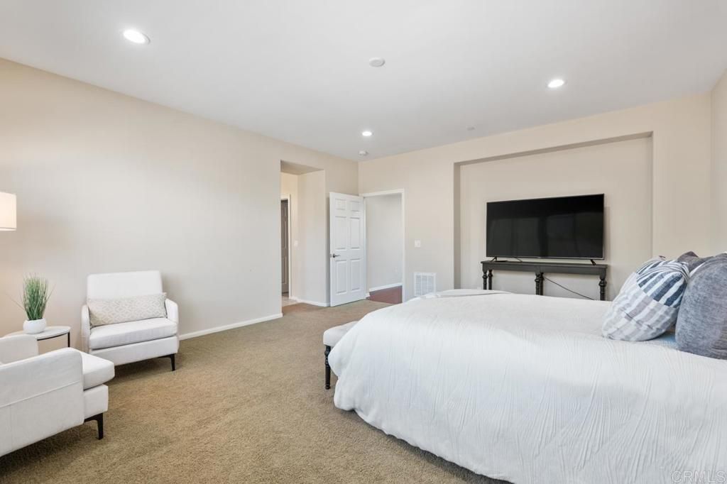 Bedroom, Interior, Recessed Lighting