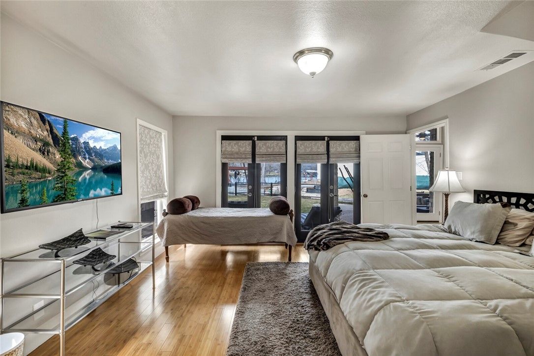 Bedroom, Interior, Living room, Wood Texture Flooring