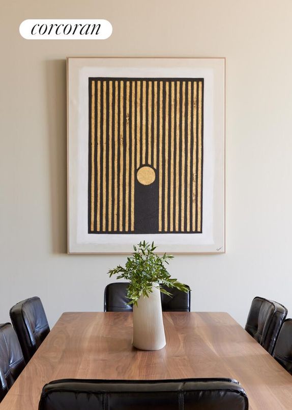 Dining room, Interior