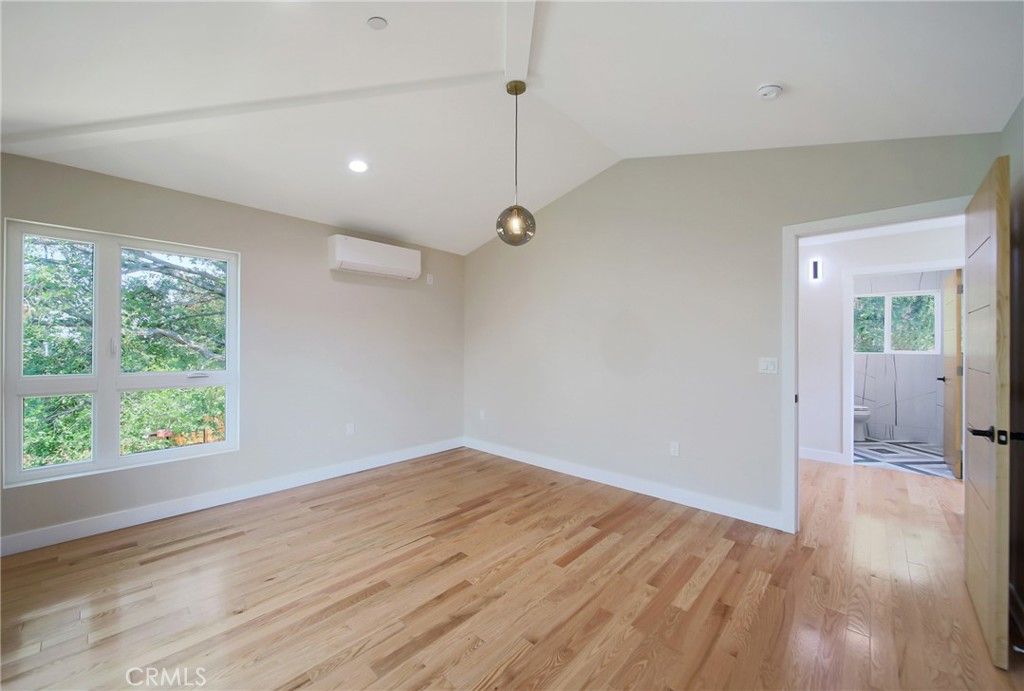 Empty room, Interior, Pendant Lights, Recessed Lighting, Wood Texture Flooring