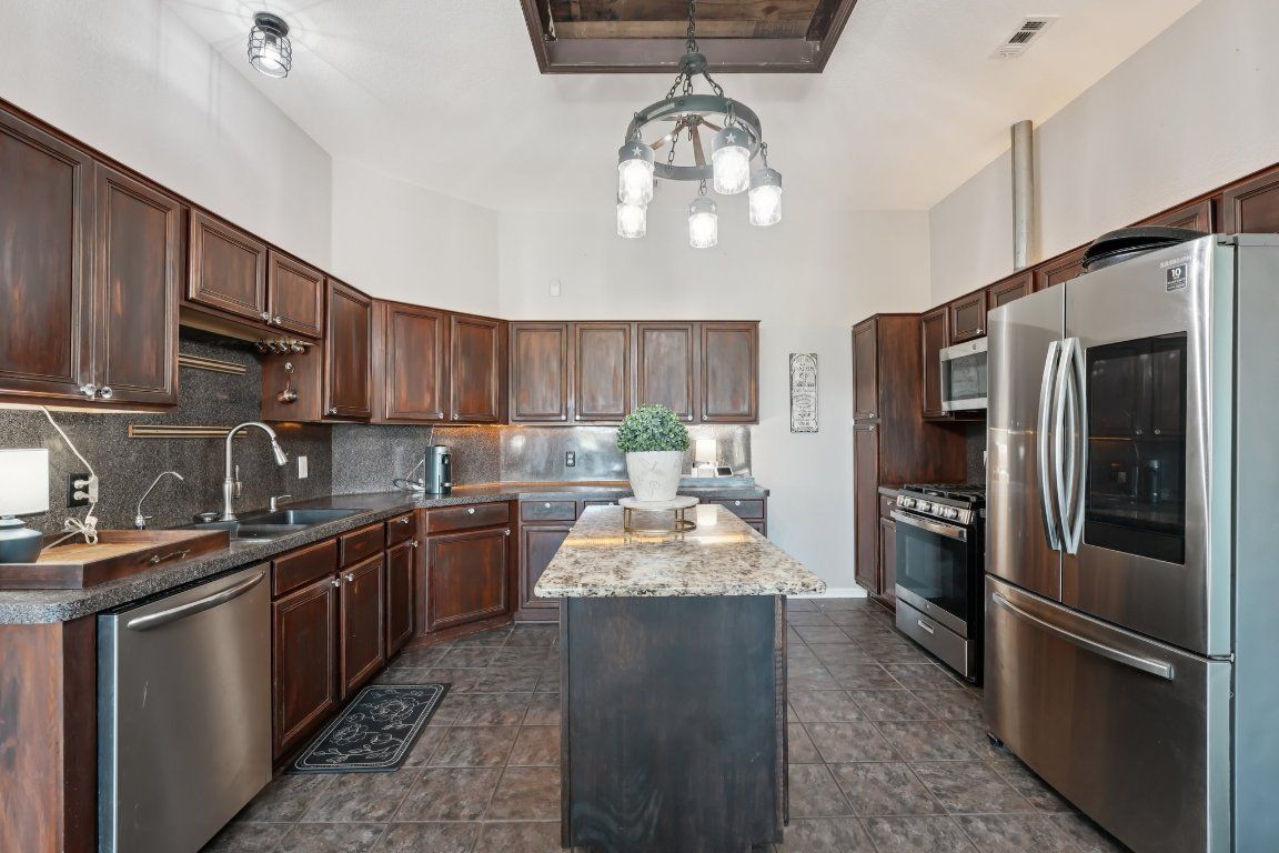 Interior, Kitchen, Pendant Lights, Stainless Steel Appliances