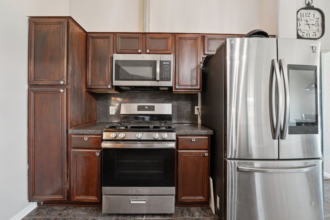 Interior, Kitchen, Stainless Steel Appliances