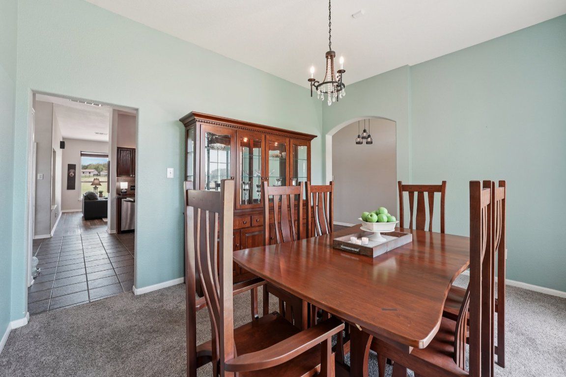 Chandelier, Dining room, Interior, Pendant Lights
