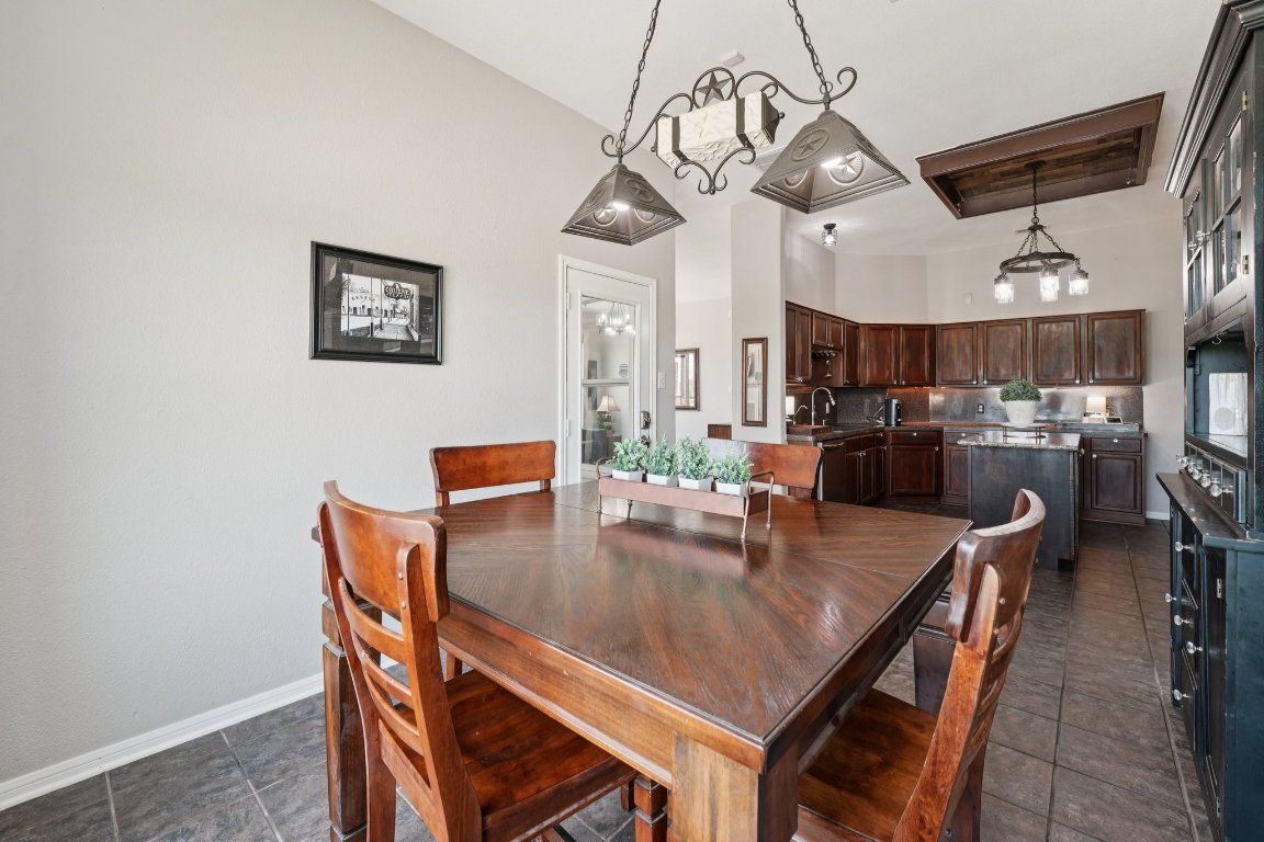Dining room, Interior, Kitchen, Pendant Lights