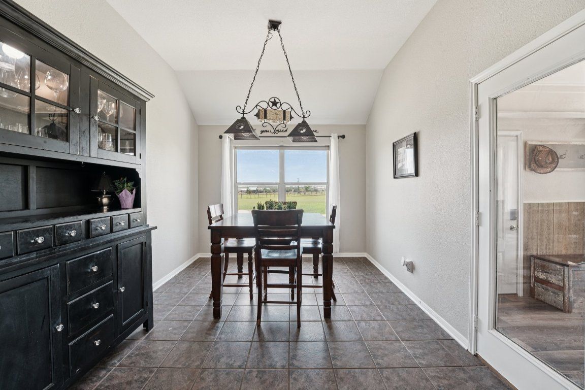 Chandelier, Dining room, Interior, Pendant Lights