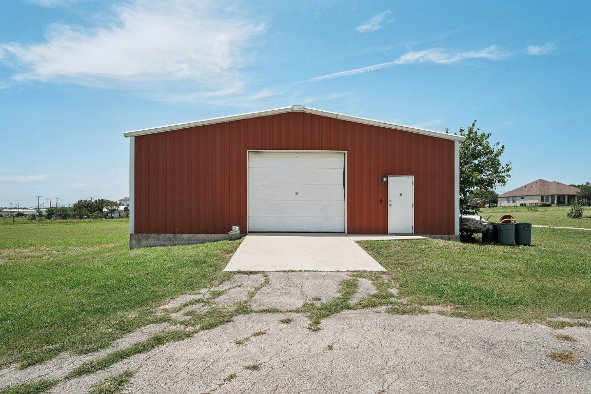 Backyard, Detached Garage, Exterior