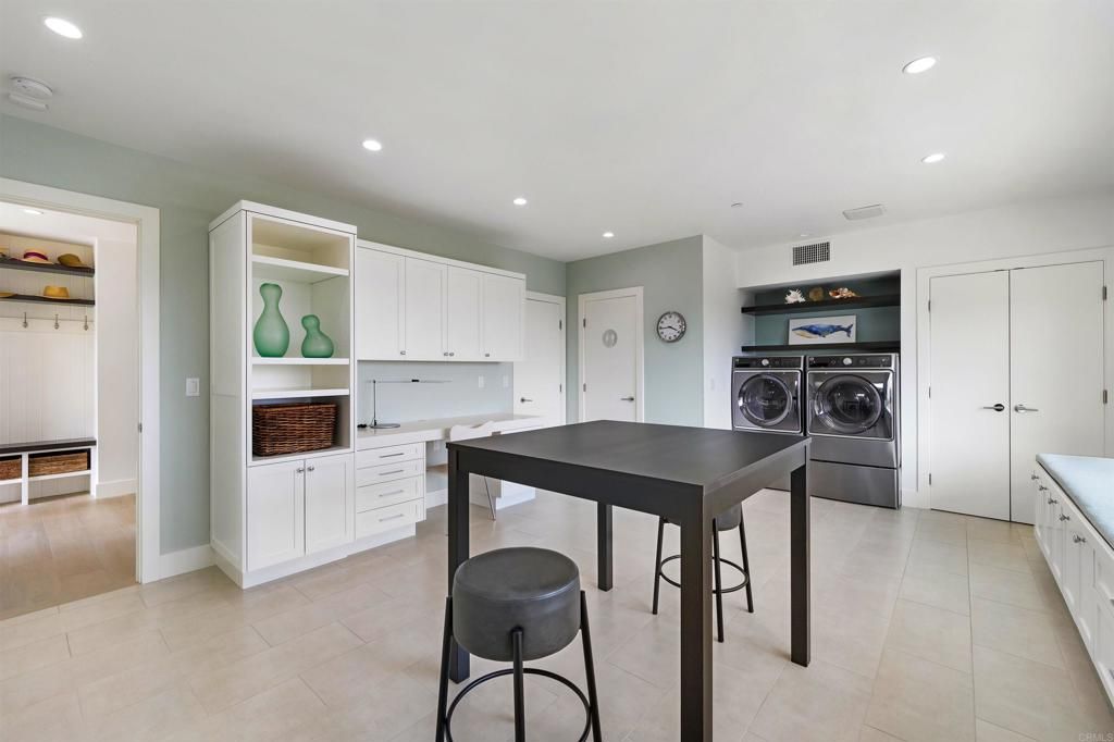 Interior, Recessed Lighting, Washer