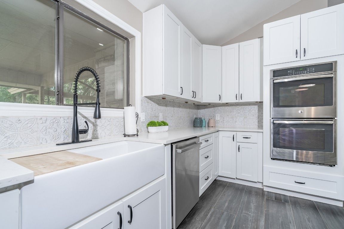 Interior, Kitchen, Stainless Steel Appliances, Wood Texture Flooring