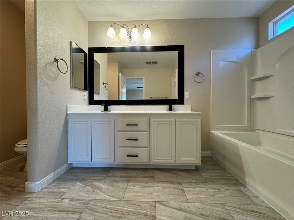 Bathroom, Dual Sink Vanities, Interior