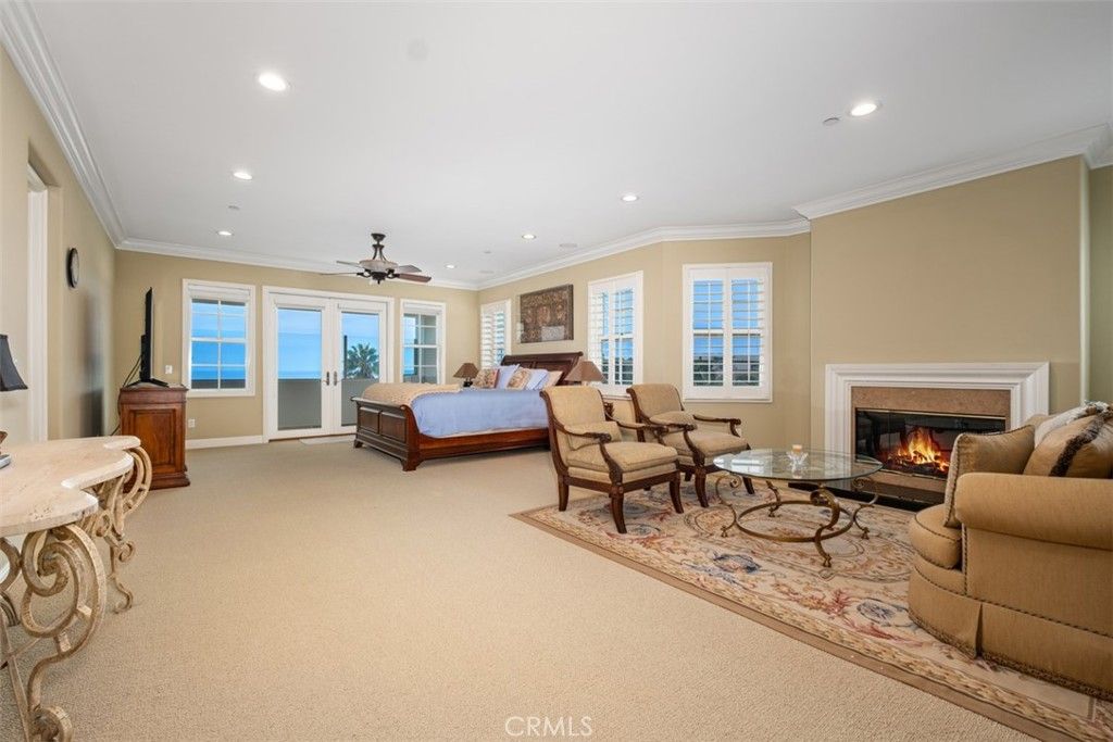 Bedroom, Fireplace, Interior, Living room, Recessed Lighting