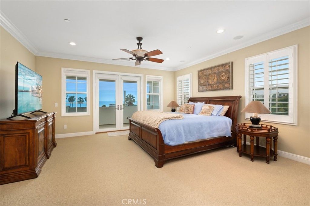Bedroom, Interior, Recessed Lighting, Water