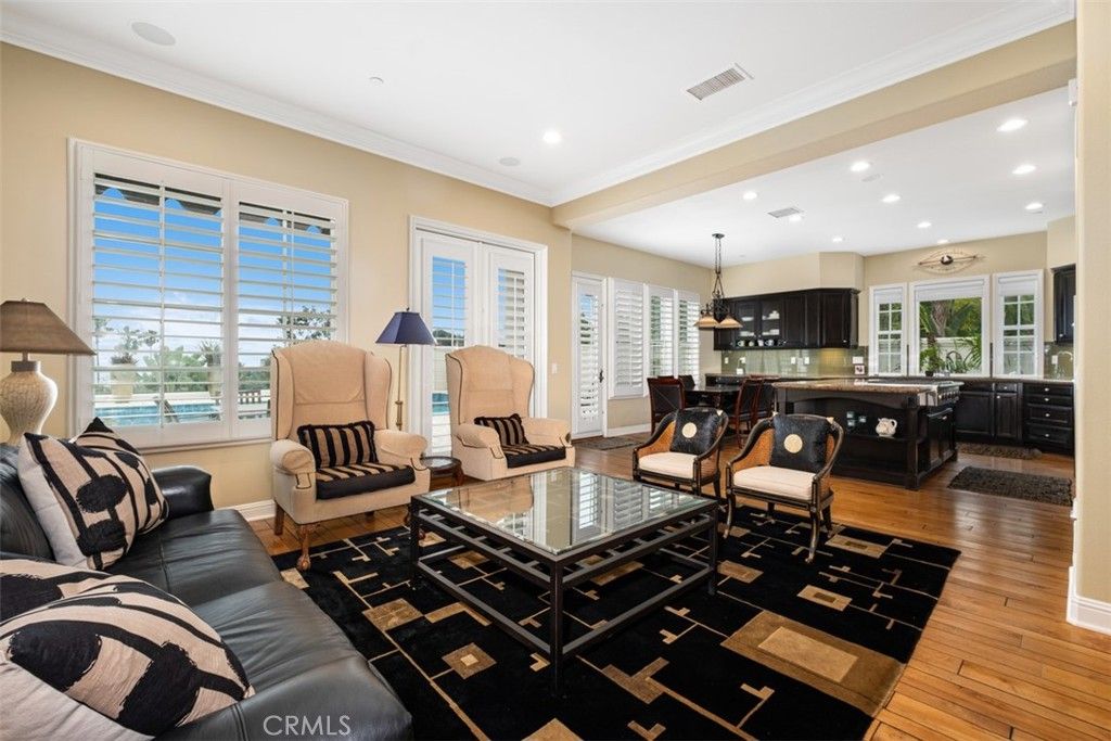 Dining room, Interior, Kitchen, Living room, Pendant Lights, Recessed Lighting, Wood Texture Flooring