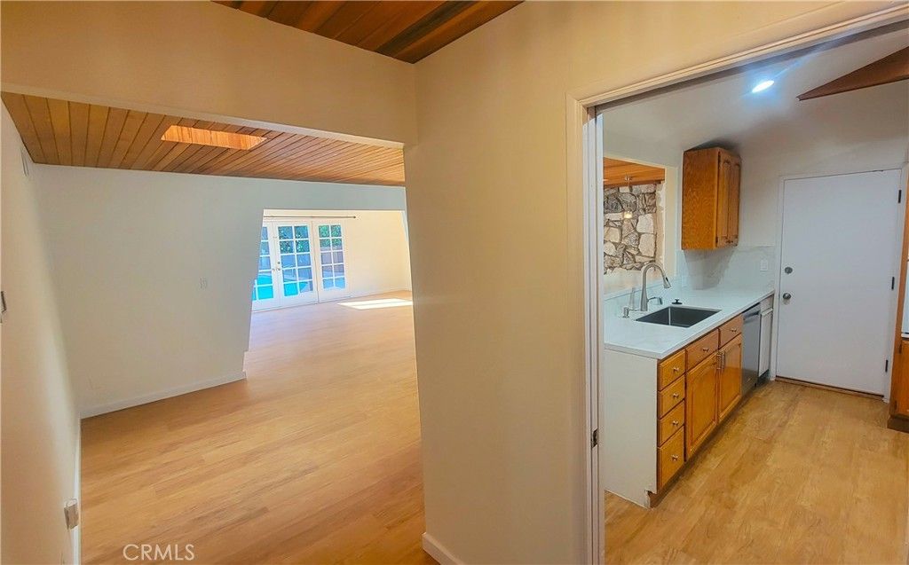 Interior, Kitchen, Wooden Ceilings, Wood Texture Flooring
