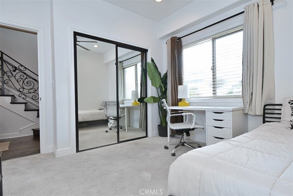 Bedroom, Home Office, Interior, Recessed Lighting, Wood Texture Flooring