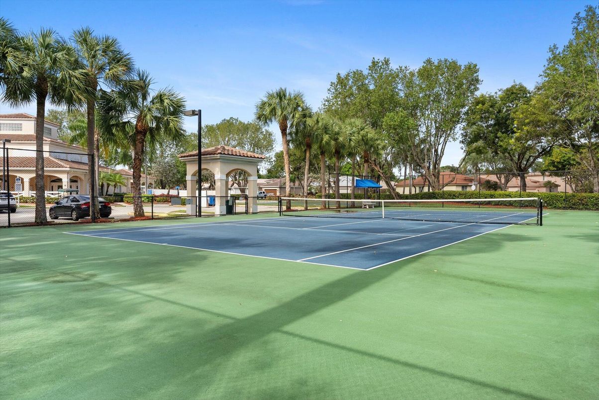 Exterior, Tennis Courts