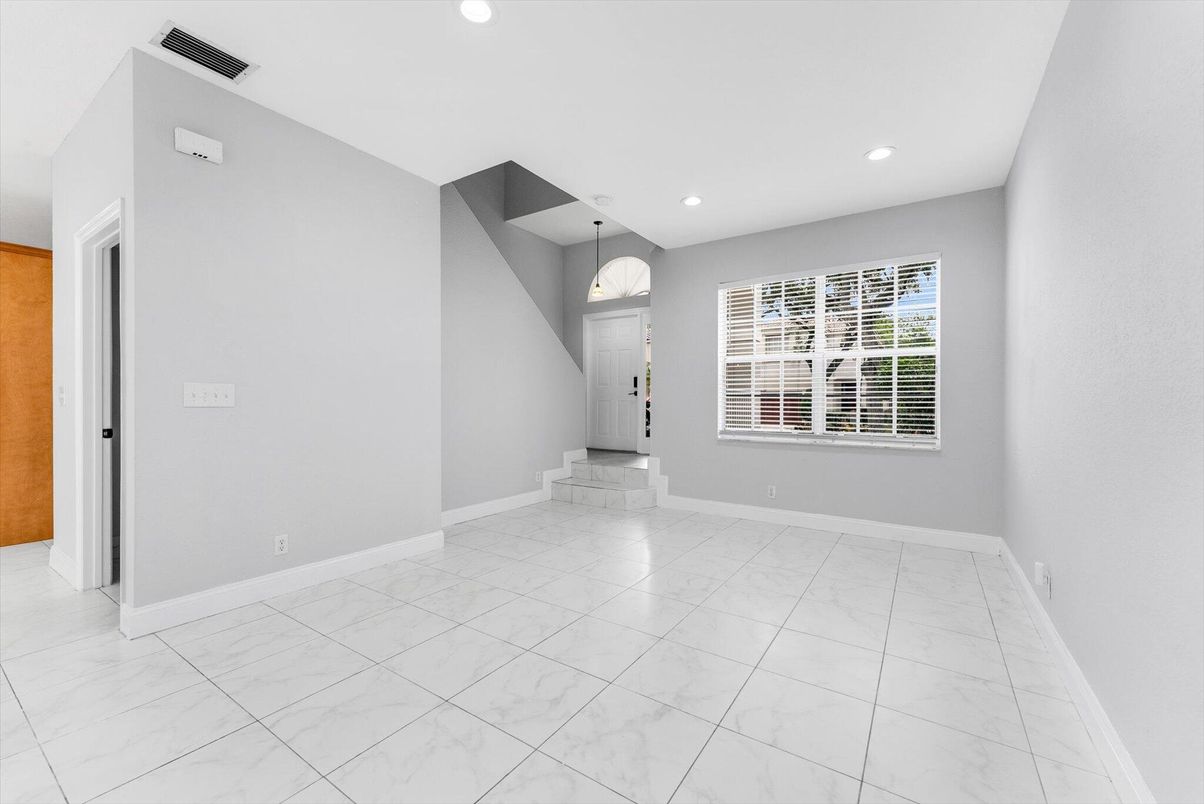 Empty room, Interior, Marble, Pendant Lights, Recessed Lighting