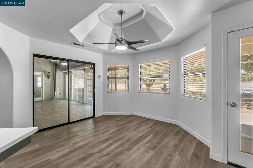 Empty room, Interior, Wood Texture Flooring