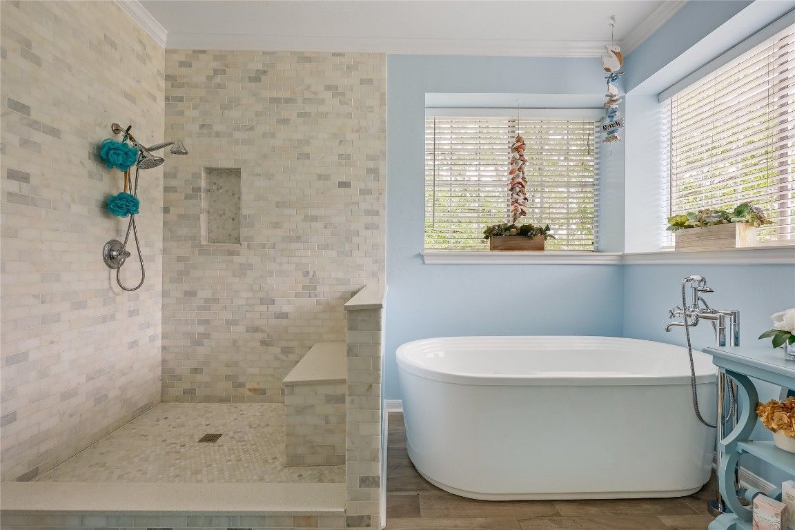 Bathroom, Free Standing Baths, Interior