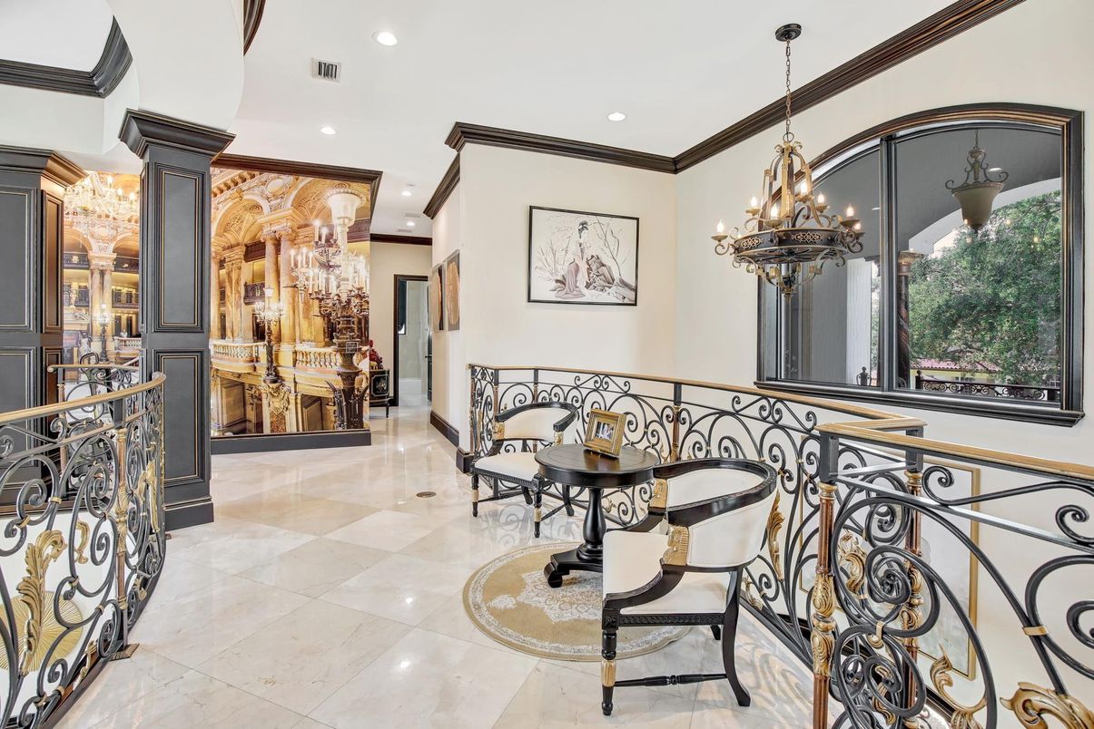 Chandelier, Interior, Recessed Lighting