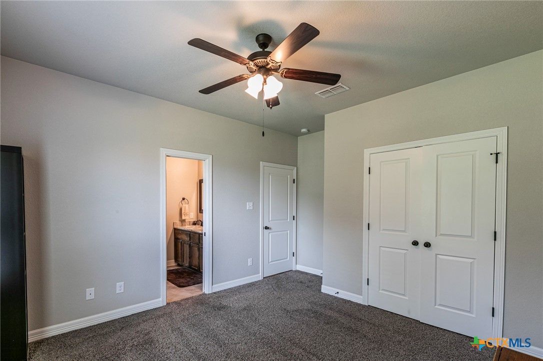 Bathroom, Empty room, Interior