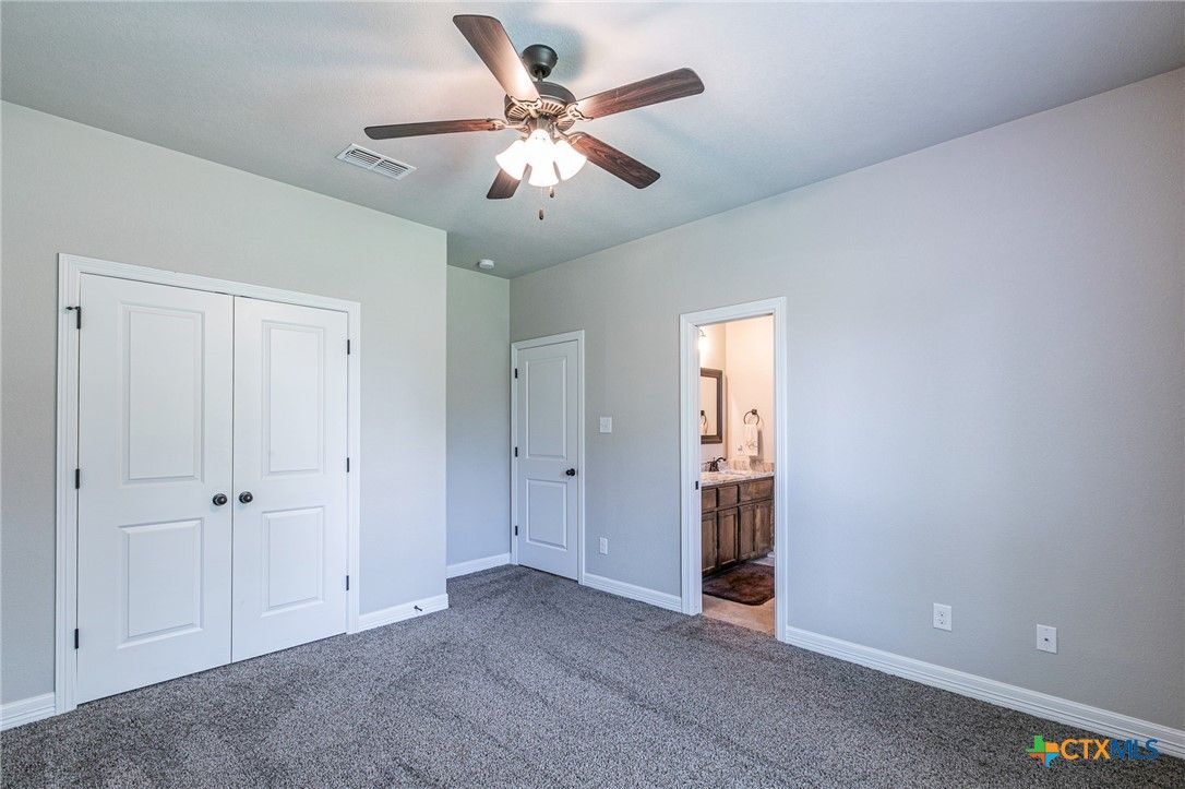 Bathroom, Empty room, Interior