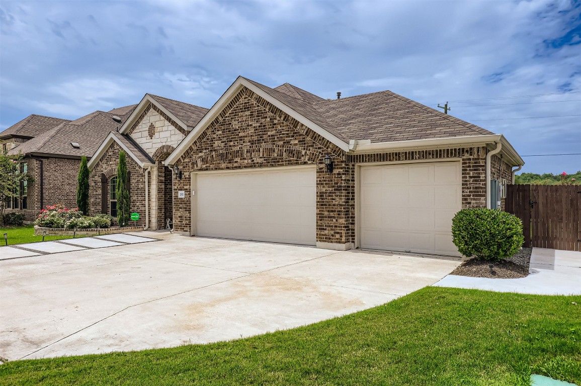Attached, Exterior, Facade, Brick Facade, Brick Traditional