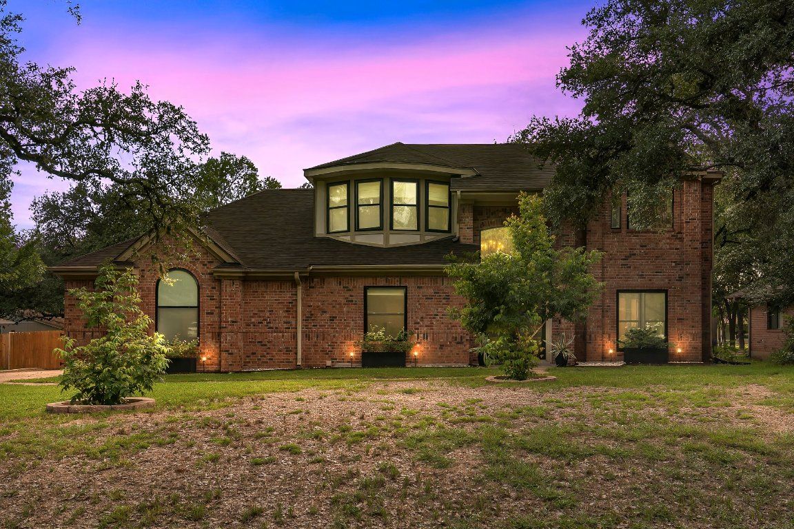 Exterior, Facade, Brick Facade, Brick Traditional