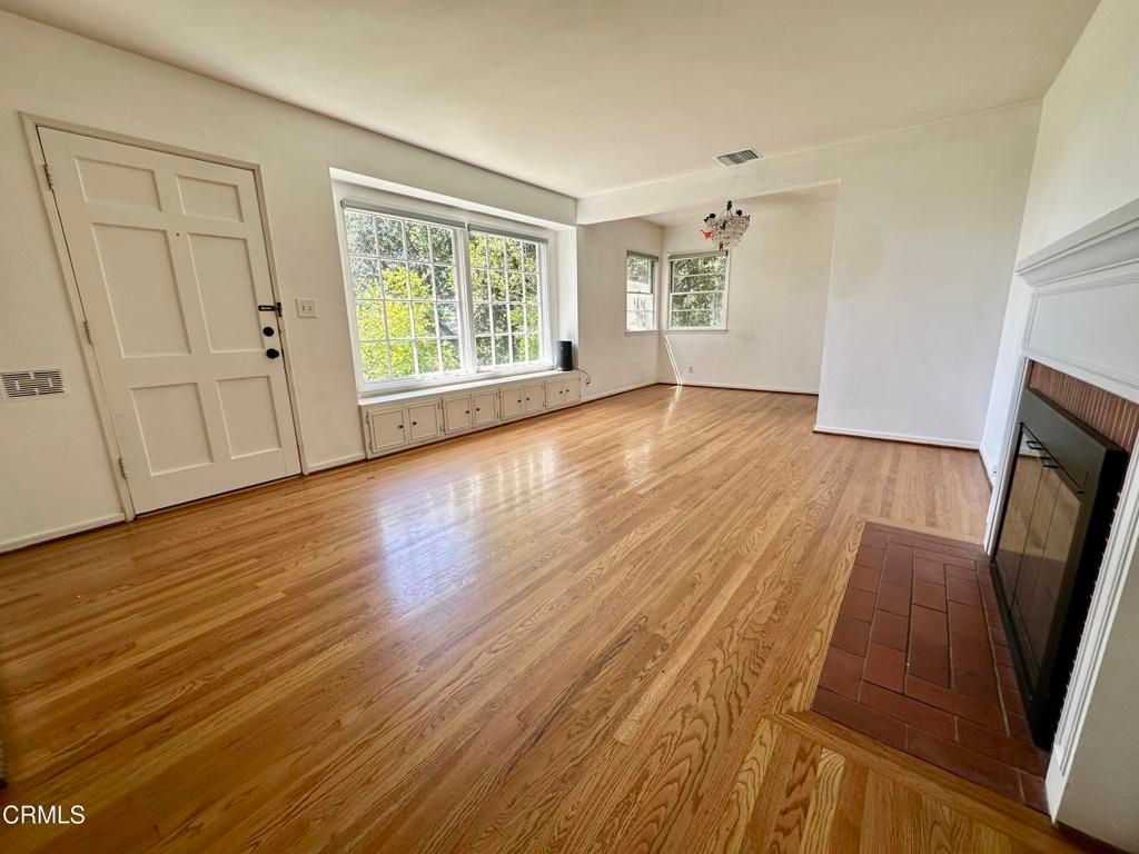 Empty room, Fireplace, Interior, Wood Texture Flooring