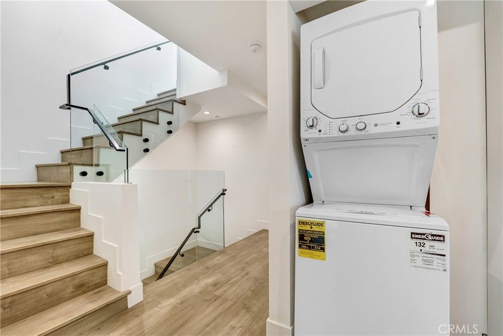 Interior, Recessed Lighting, Utility Closets, Washer, Wood Texture Flooring