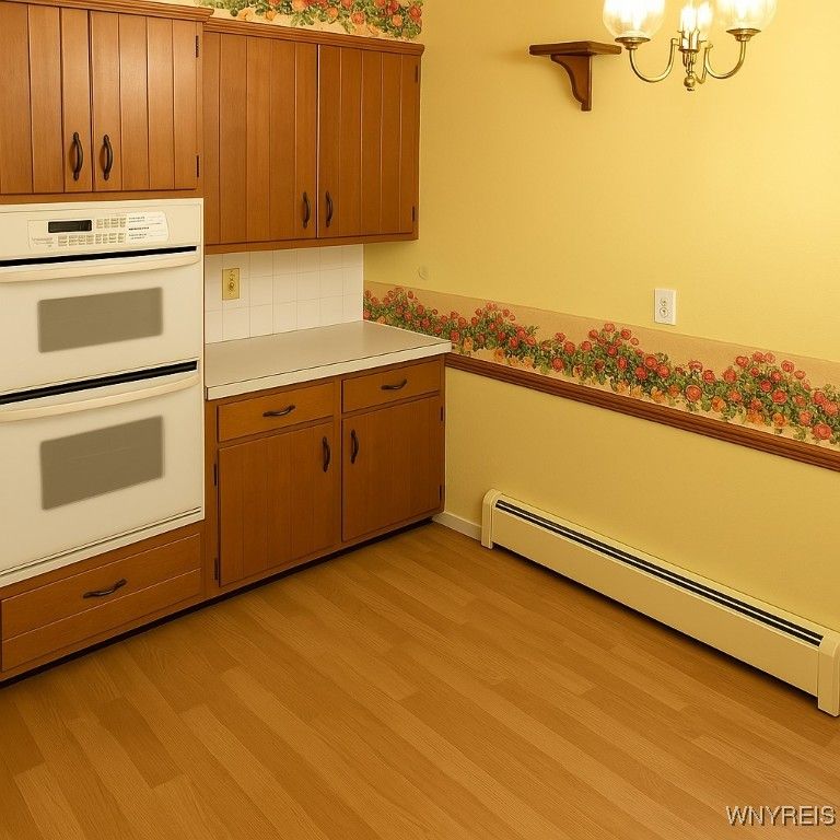 Chandelier, Interior, Kitchen, Wood Texture Flooring
