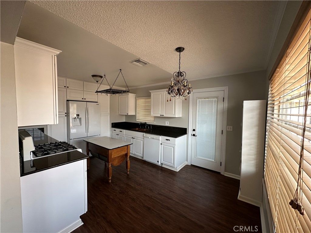 Chandelier, Interior, Kitchen, Pendant Lights, Wood Texture Flooring