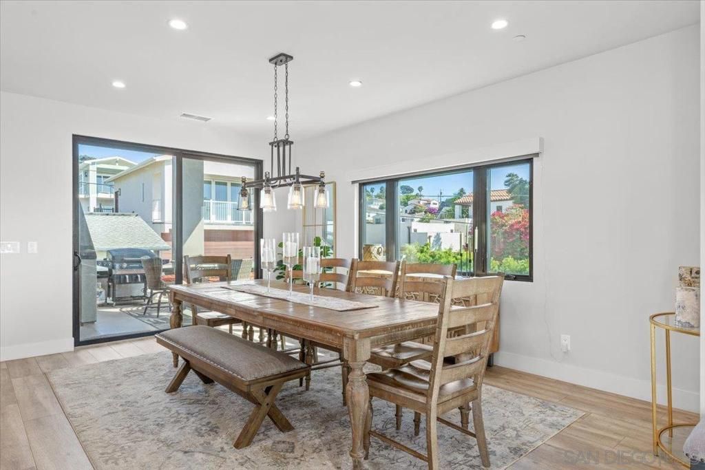 Dining room, Interior, Pendant Lights, Recessed Lighting, Wood Texture Flooring