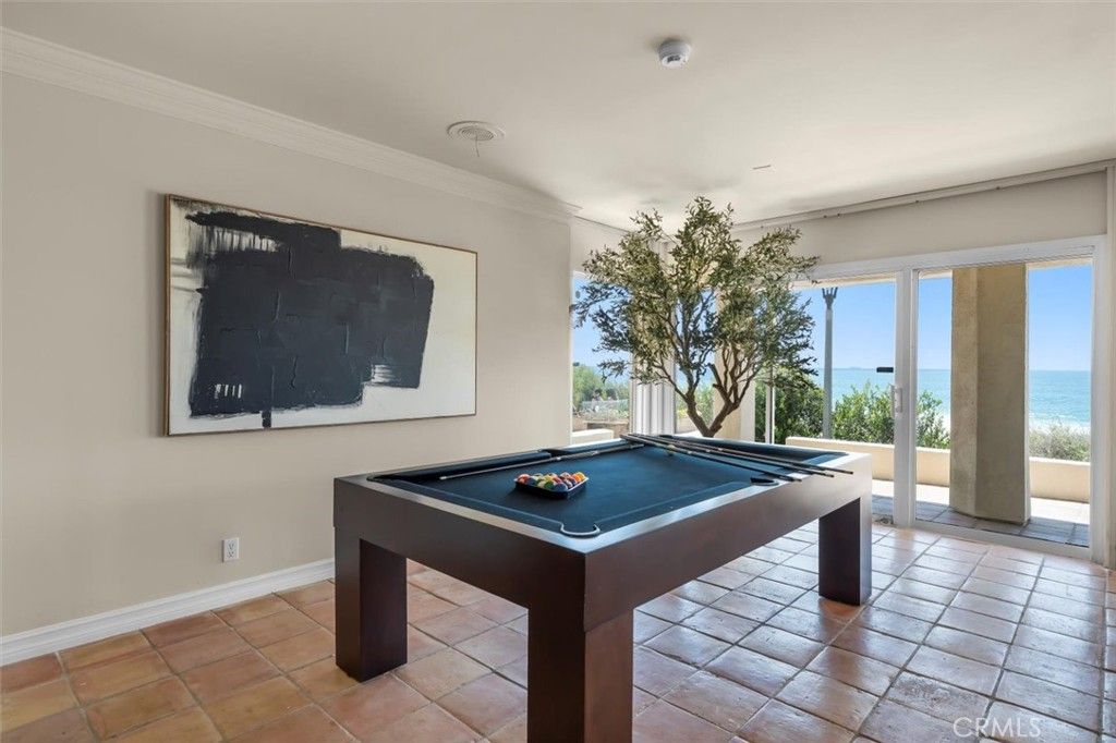 Billiard Table, Game Room, Interior, Water