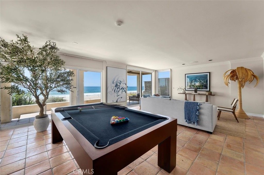 Billiard Table, Game Room, Interior, Water