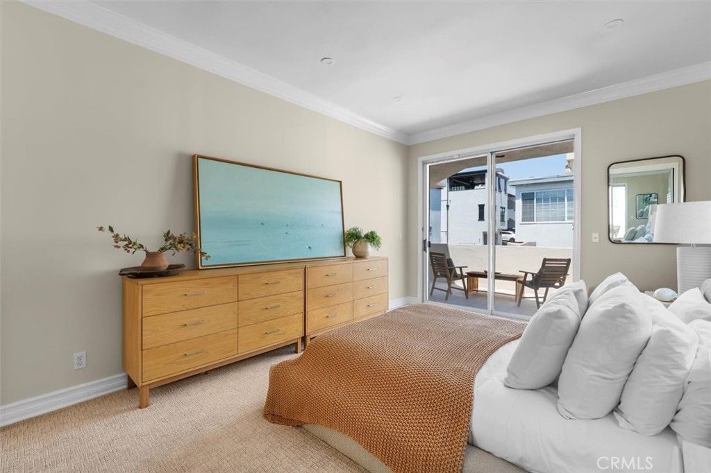 Bedroom, Dining room, Interior