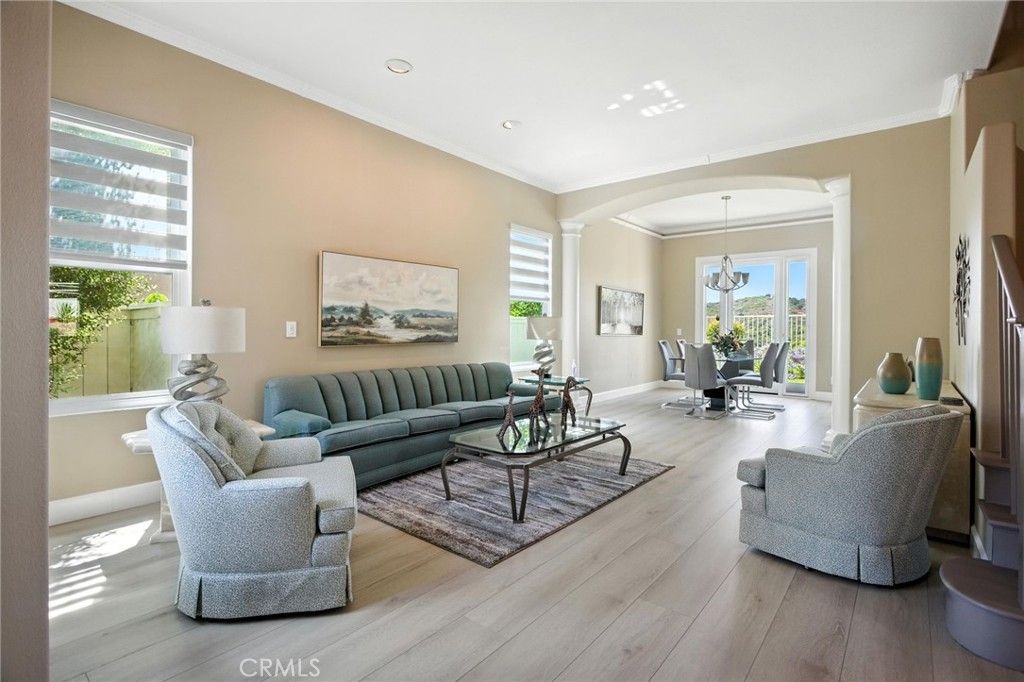 Dining room, Interior, Living room, Pendant Lights, Recessed Lighting, Wood Texture Flooring