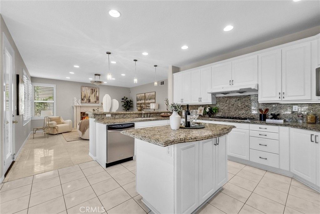 Fireplace, Interior, Kitchen, Living room, Pendant Lights, Recessed Lighting