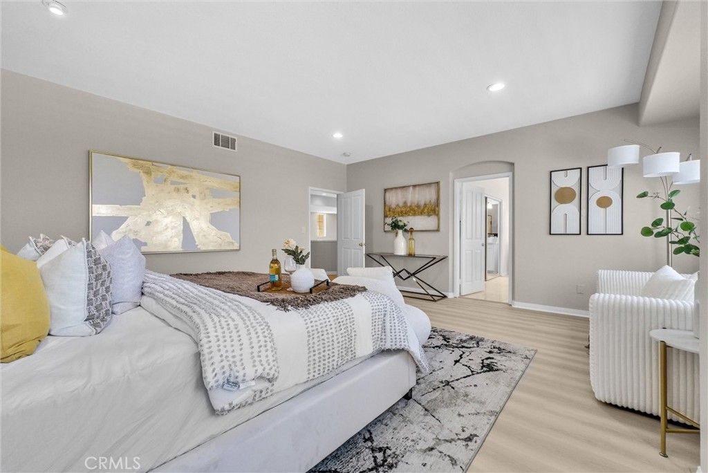Bedroom, Interior, Recessed Lighting, Wood Texture Flooring