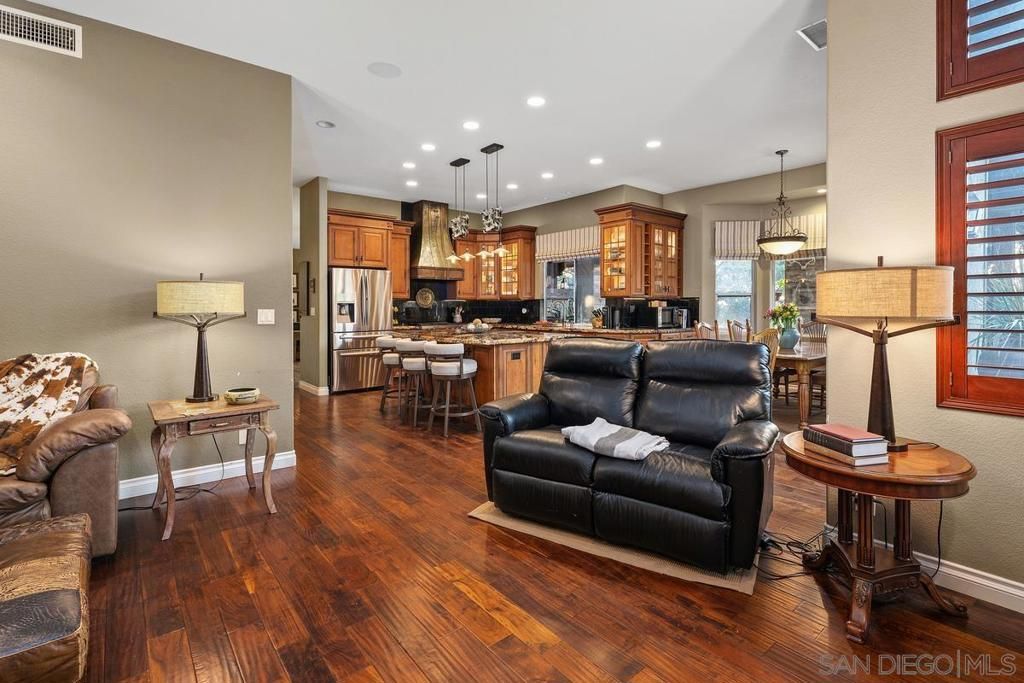 Dining room, Interior, Kitchen, Living room, Pendant Lights, Recessed Lighting, Stainless Steel Appliances, Wood Texture Flooring