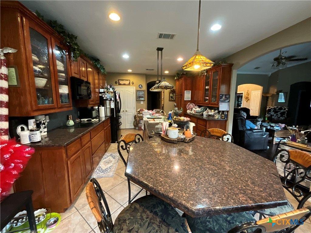 Dining room, Interior, Kitchen, Pendant Lights, Recessed Lighting