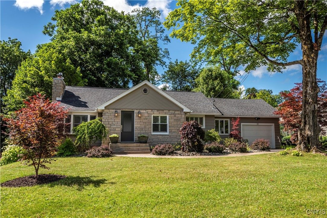 Attached, Backyard, Exterior, Facade, Brick Facade, Cape Cod