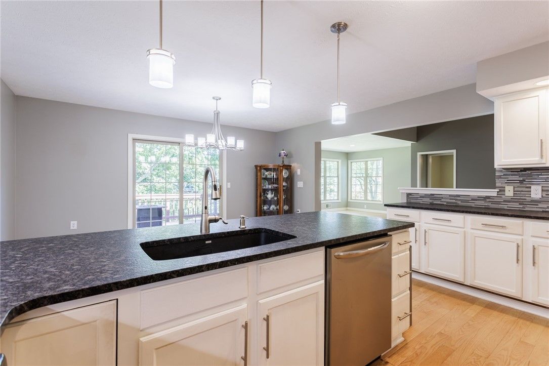 Interior, Kitchen, Pendant Lights, Wood Texture Flooring