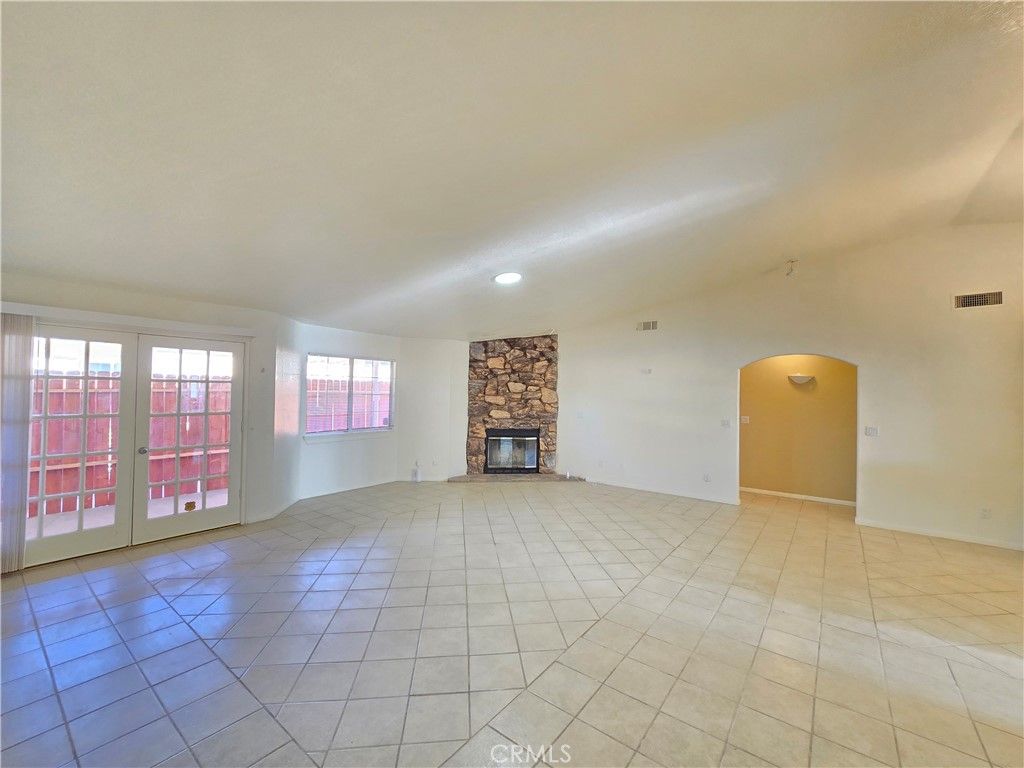 Empty room, Fireplace, Interior, Recessed Lighting