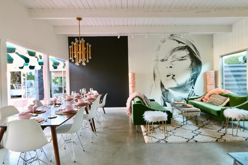 Dining room, Interior, Living room, Pendant Lights