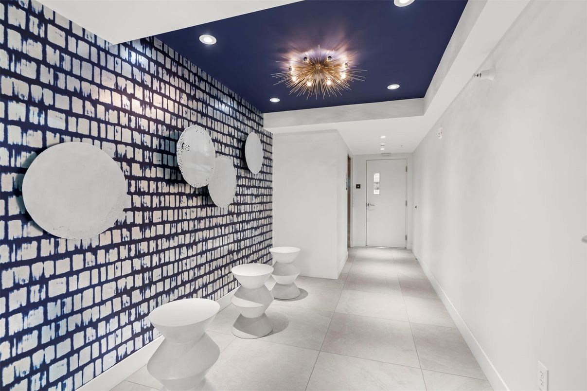 Interior, Recessed Lighting