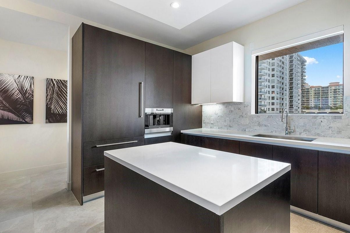 Interior, Kitchen, Recessed Lighting